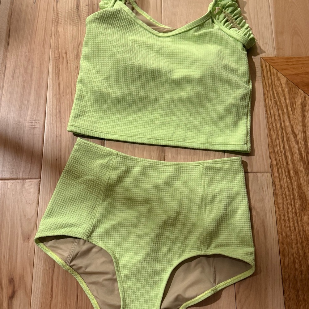 Kortni Jeane Light Green Bikini Set